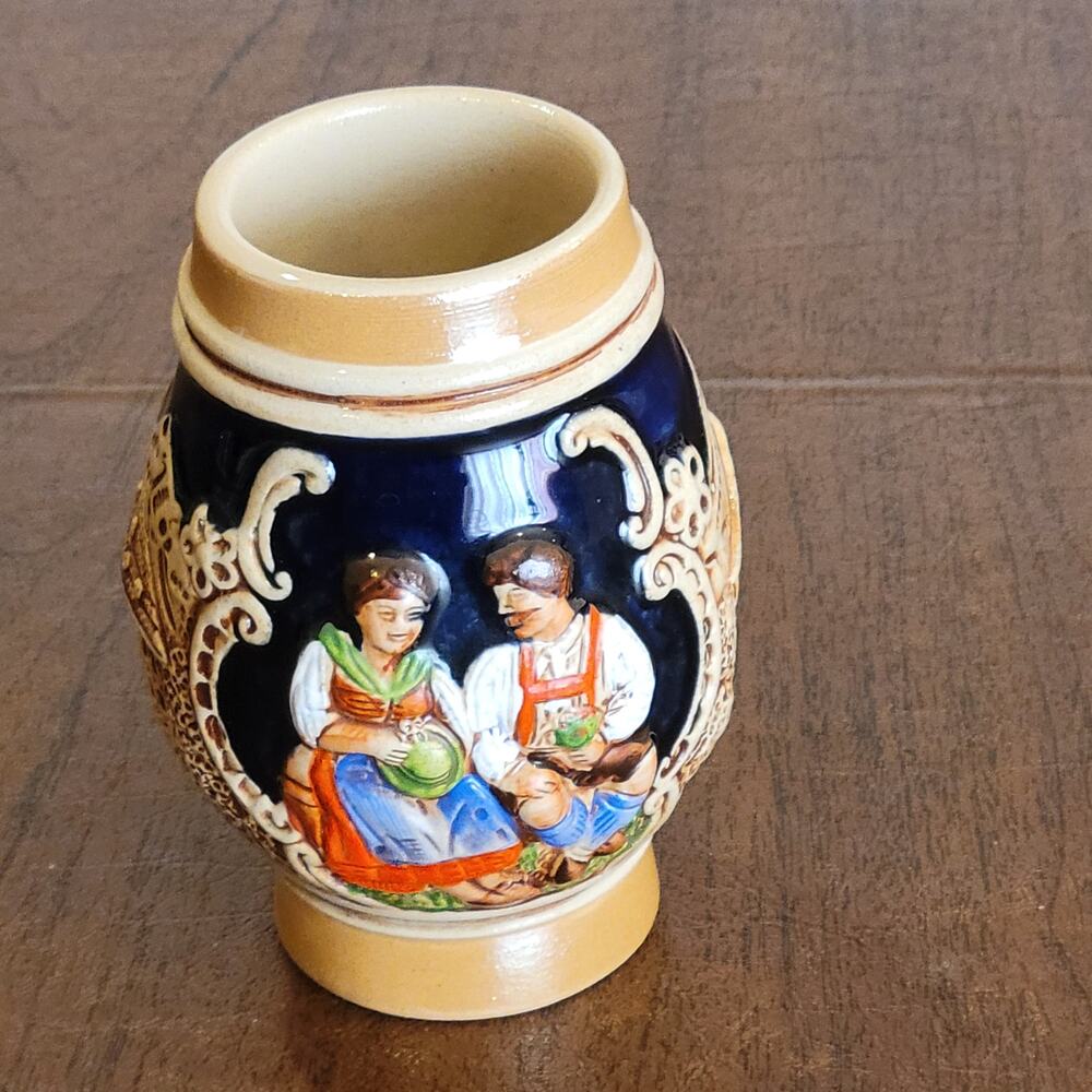 Genuine Vintage German Beer Mug Stein 4 1/3" tall Made in Western Germany